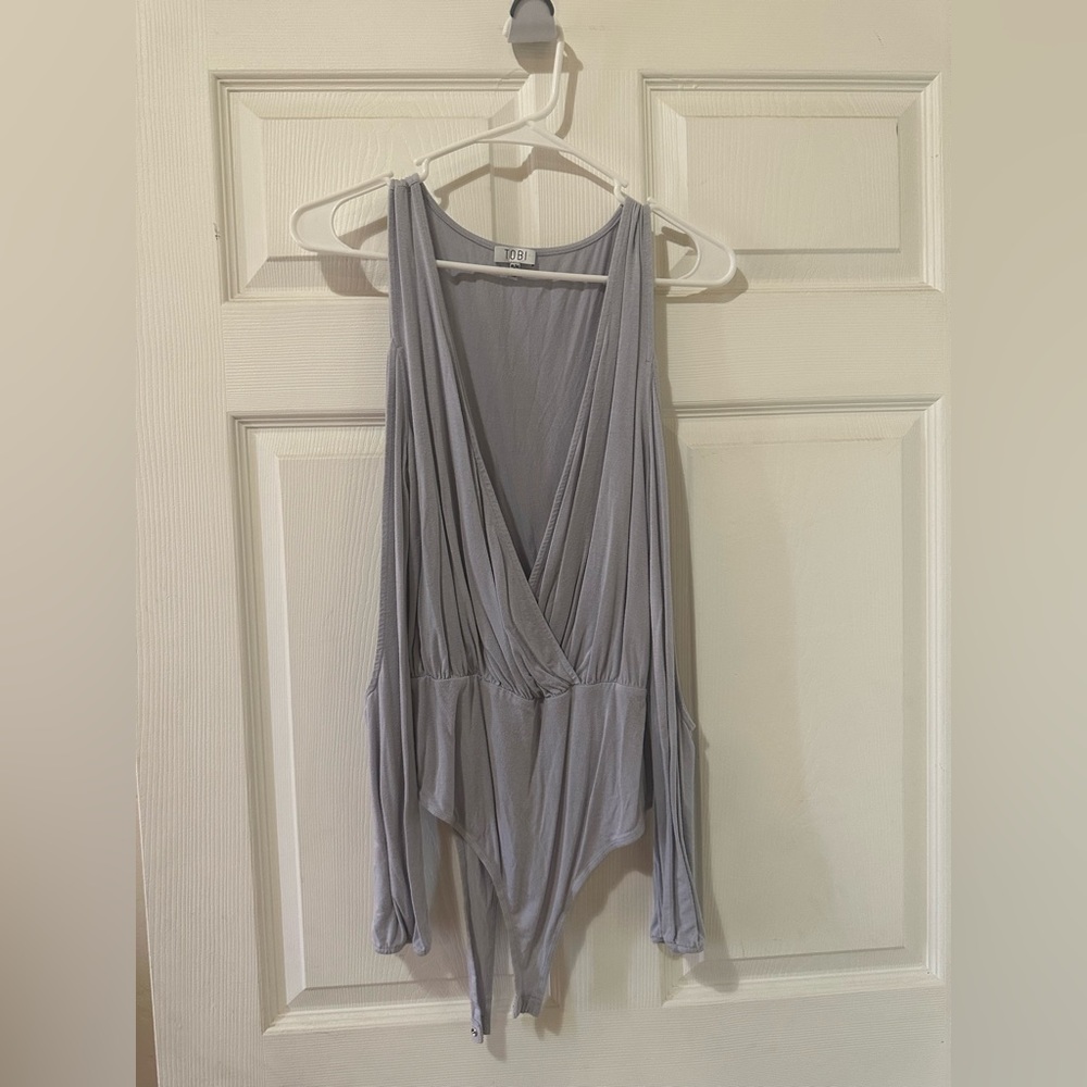 Tobi medium open sleeve body suit